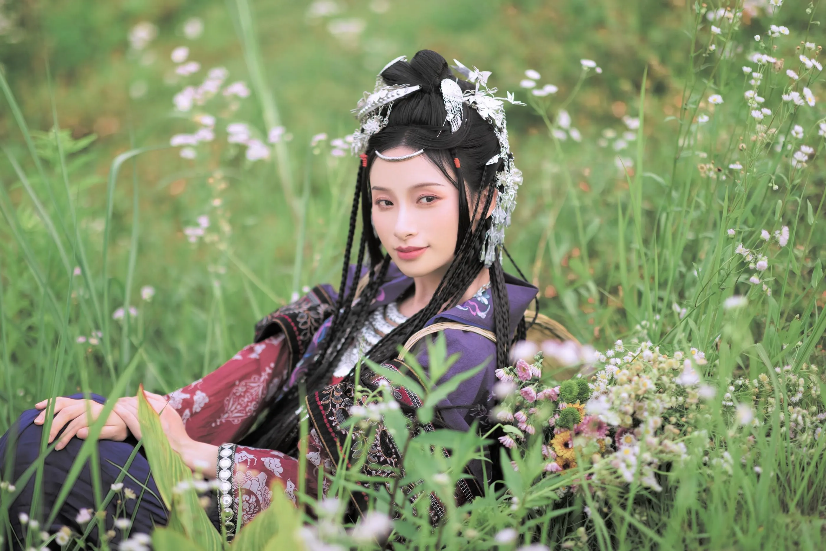 [YITUYU艺图语]2022.08.23 苗疆少女 眸小妖 [42P]插图1